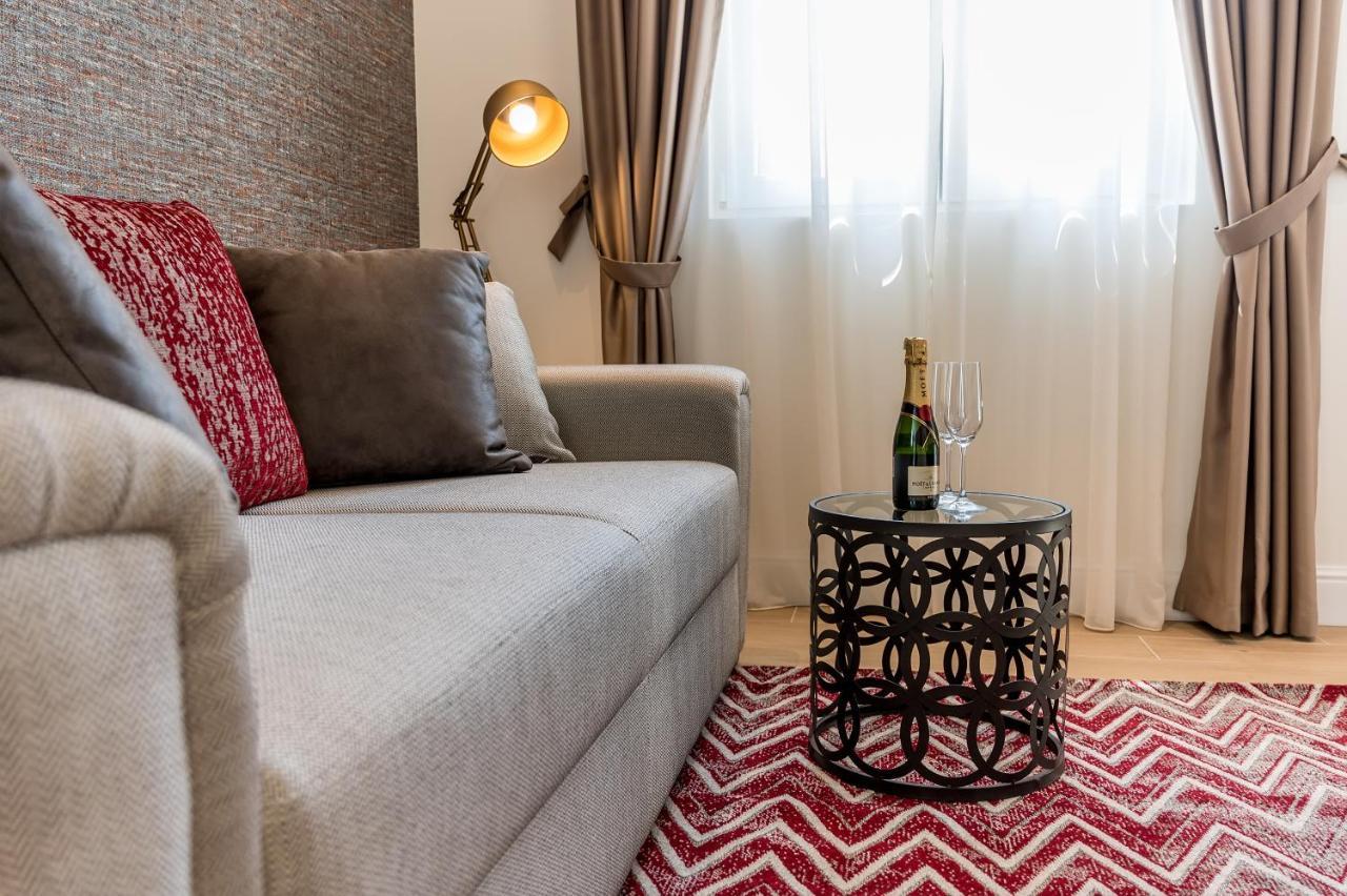 Buldero Boutique Hotell Budva Exteriör bild