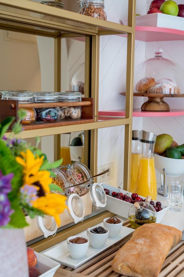 Buldero Boutique Hotell Budva Exteriör bild