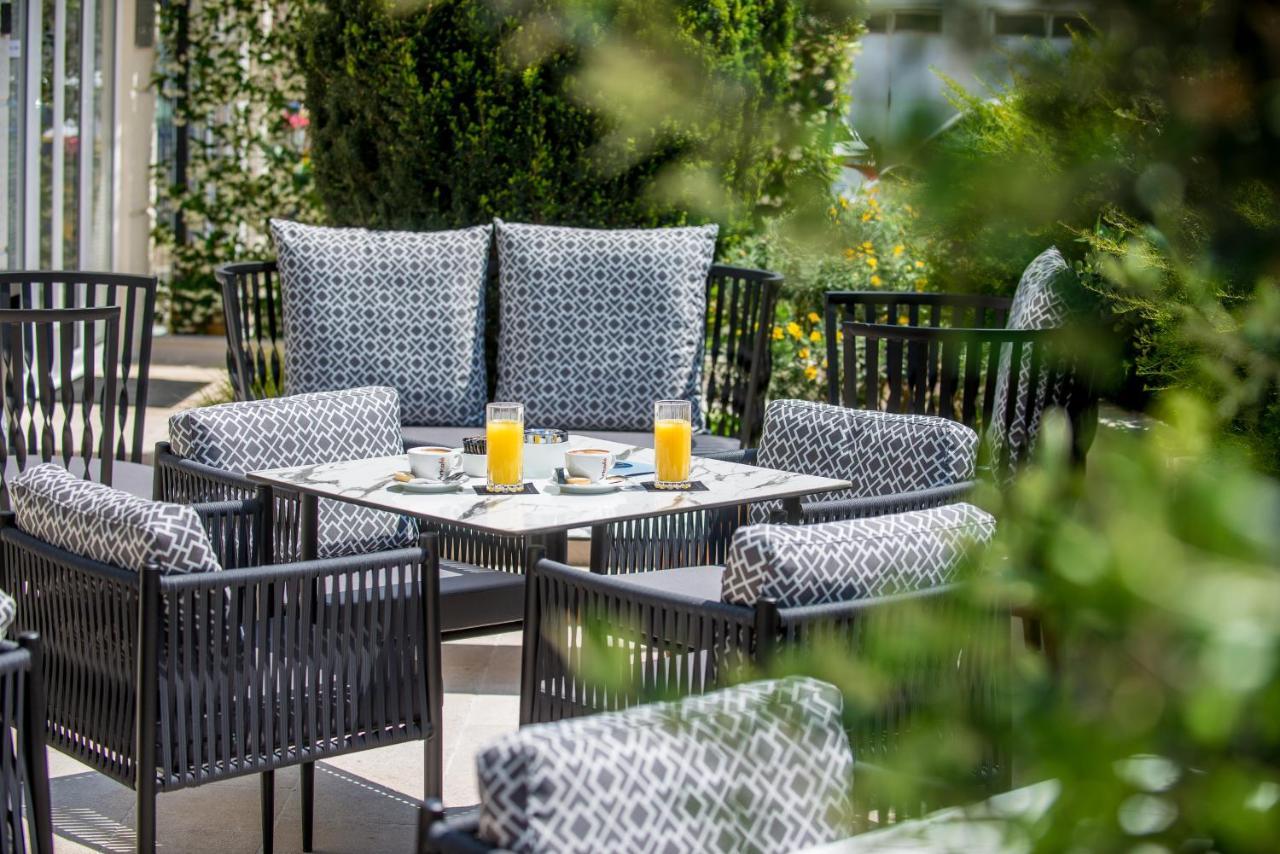 Buldero Boutique Hotell Budva Exteriör bild